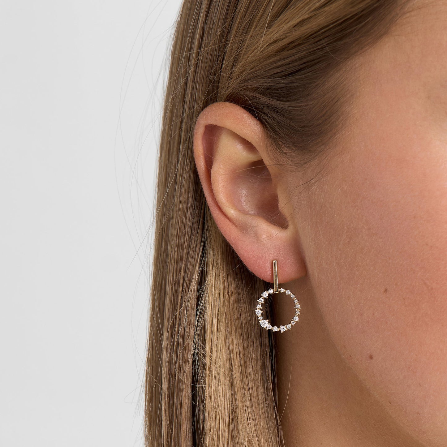 Mads Z 14 kt. ørestik Lucia 0,50 ct. W.SI