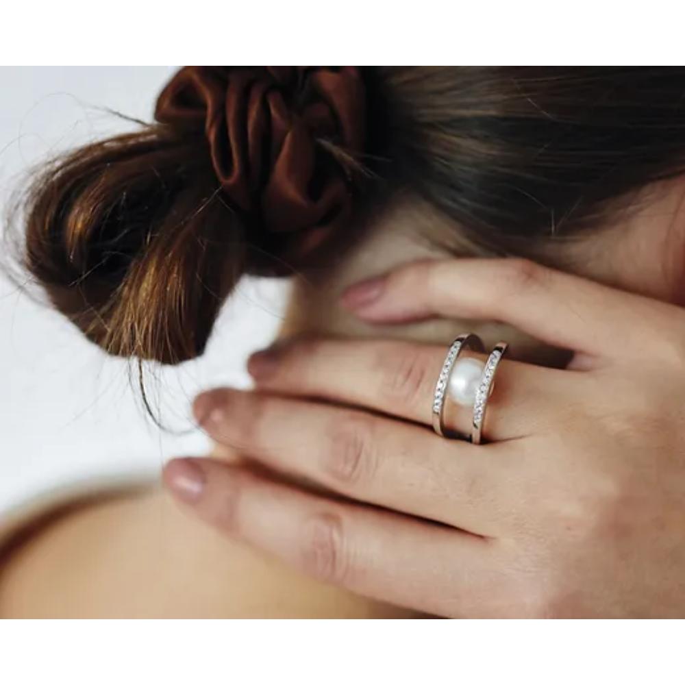 Per Borup Changeling Una ring
