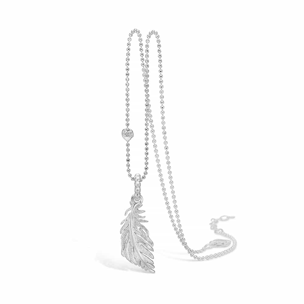 Outlet Blossom sølv halskæde med lille fjer