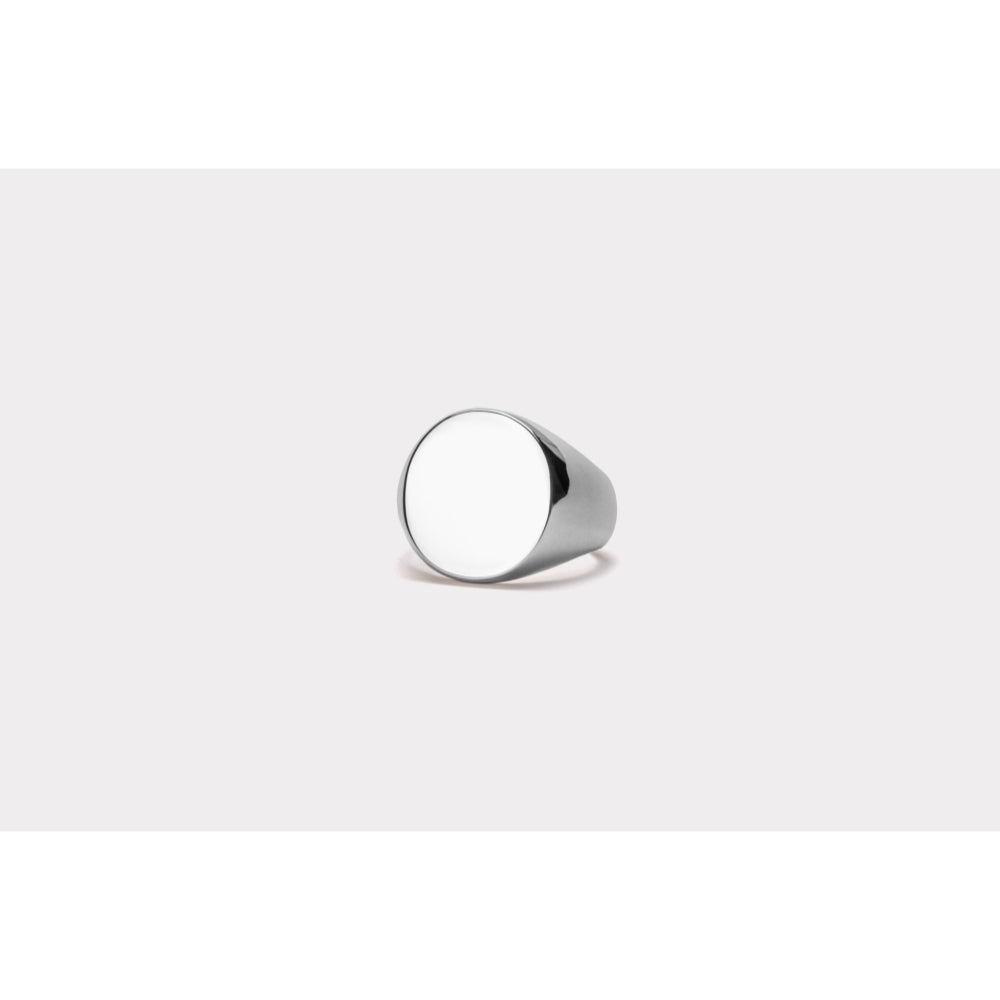 Ix Studios Oval Signet Silver ring