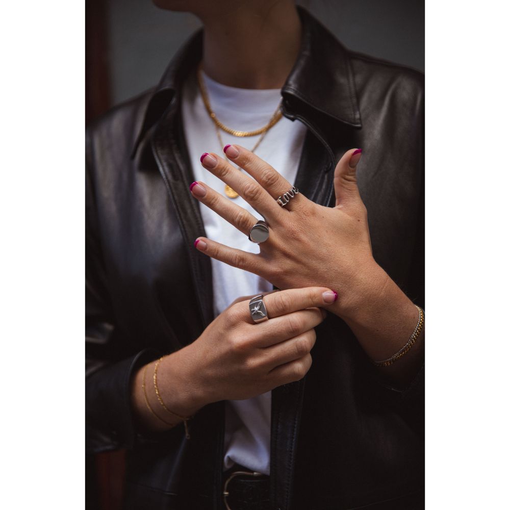 IX Studios IX Love ring