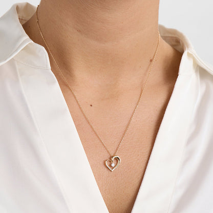 Mads Z vedhæng "Crown Heart" med 0,09 ct. brillant W.SI
