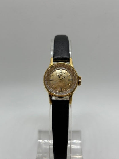 Omega dame ur