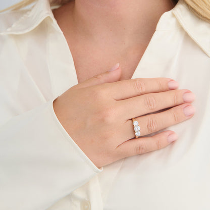 Mads Z ring "Solis Trio" med zirkonia