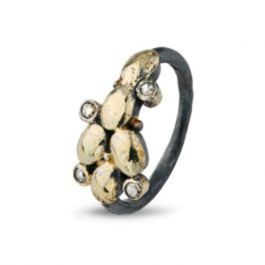 By Birdie Elisabeth Gold ring
