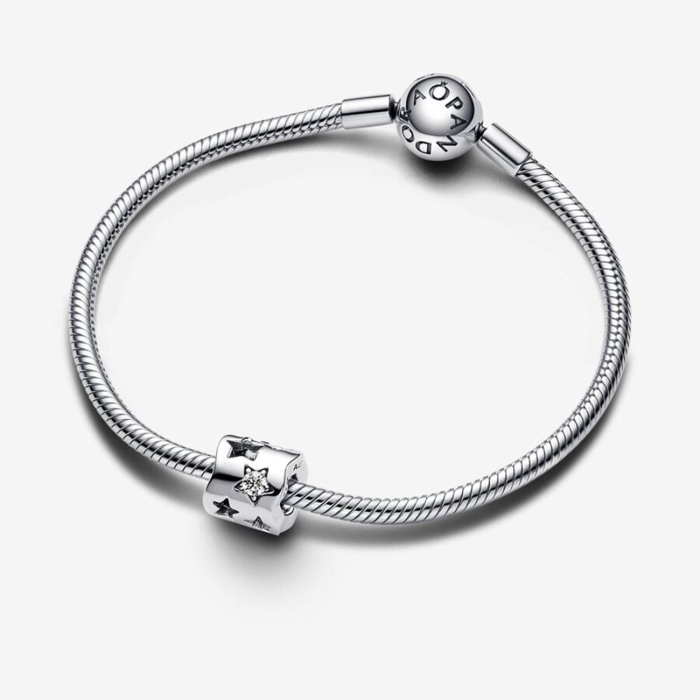 Pandora Sølv cut-out star charm