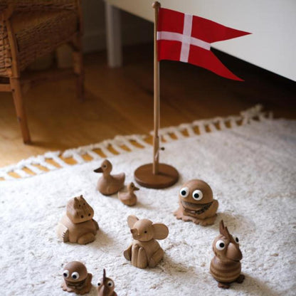 Træ flagstang