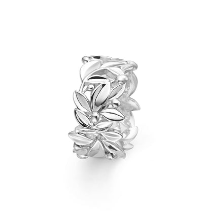 Mads Z "Olive Love" ring