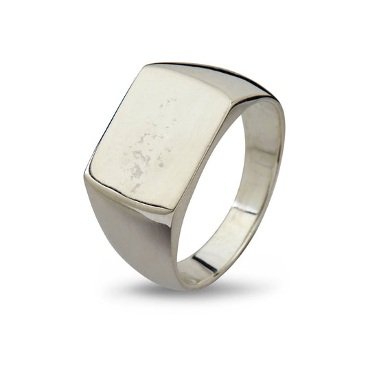 By Birdie Cushion Polished ring